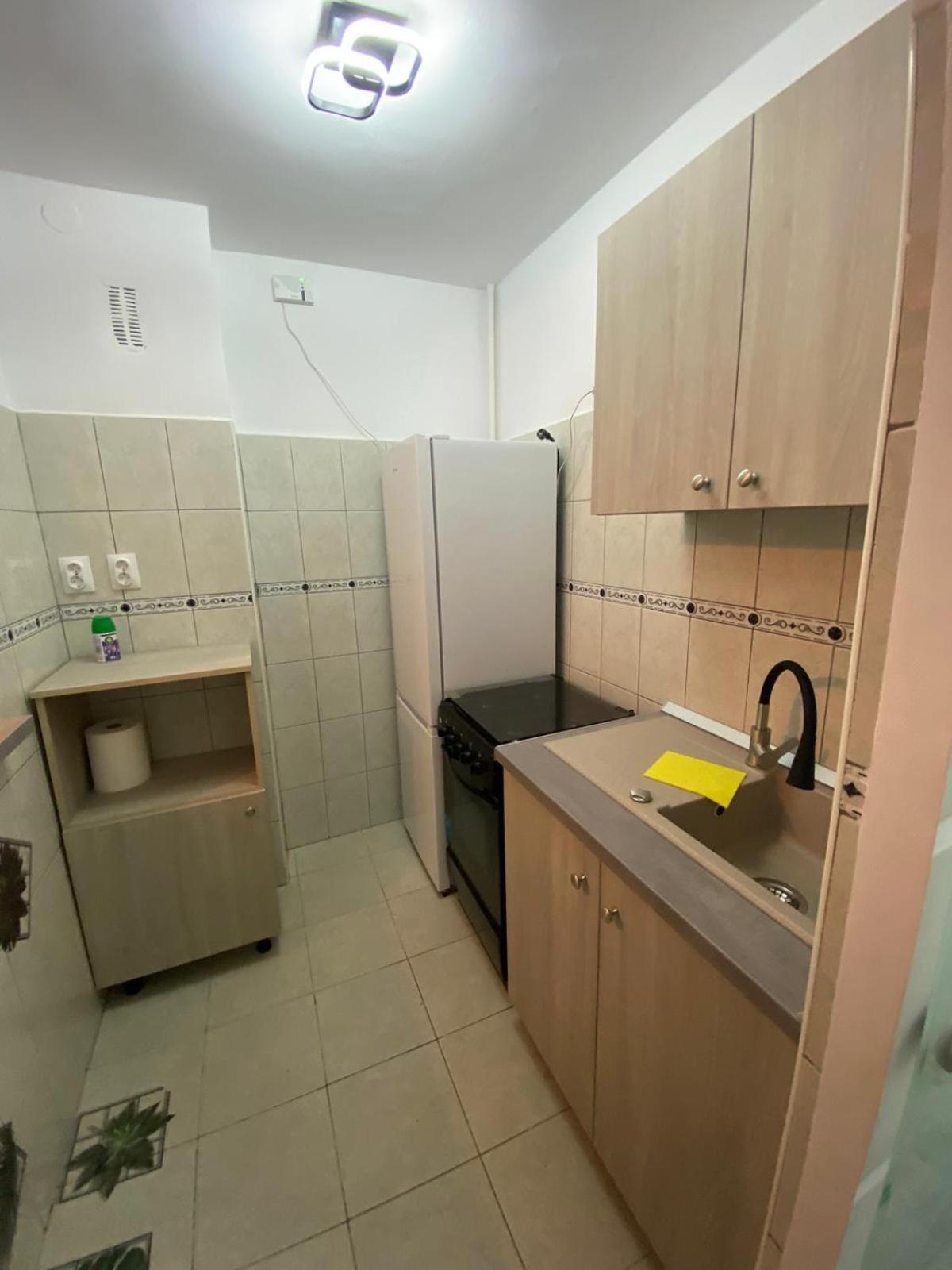 Studio Modern Vitan-Mihai Bravu Букурещ Екстериор снимка